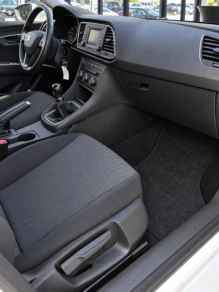 SEAT Leon - 10