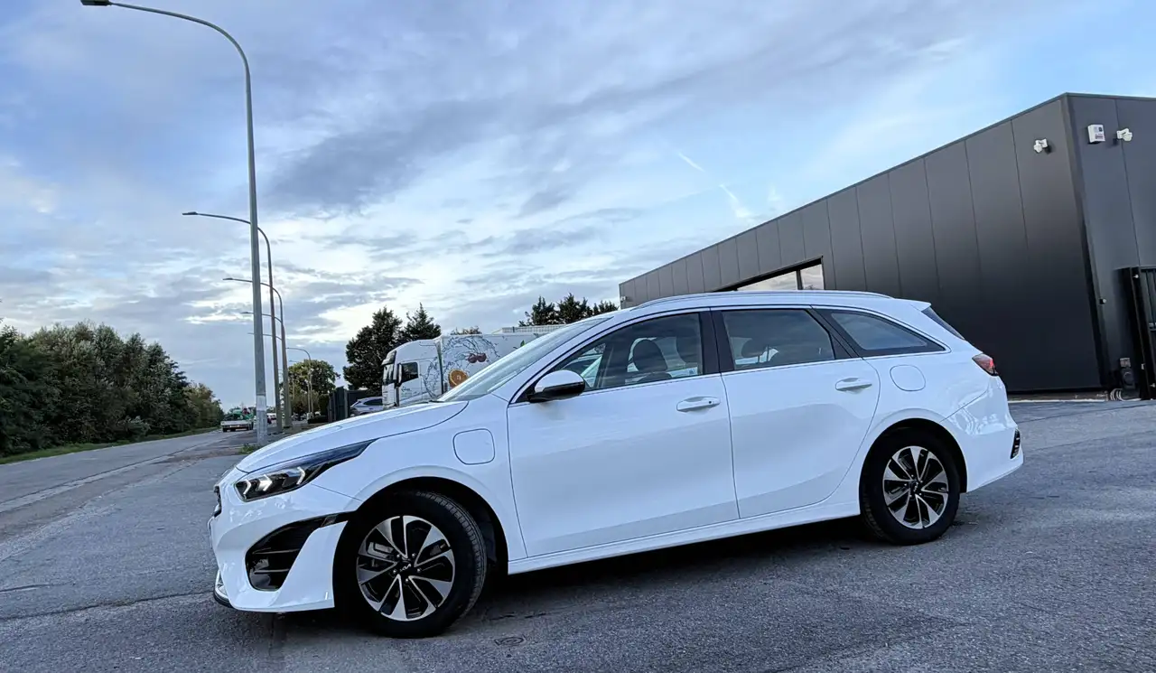 Kia Ceed SW / cee'd SW - 4