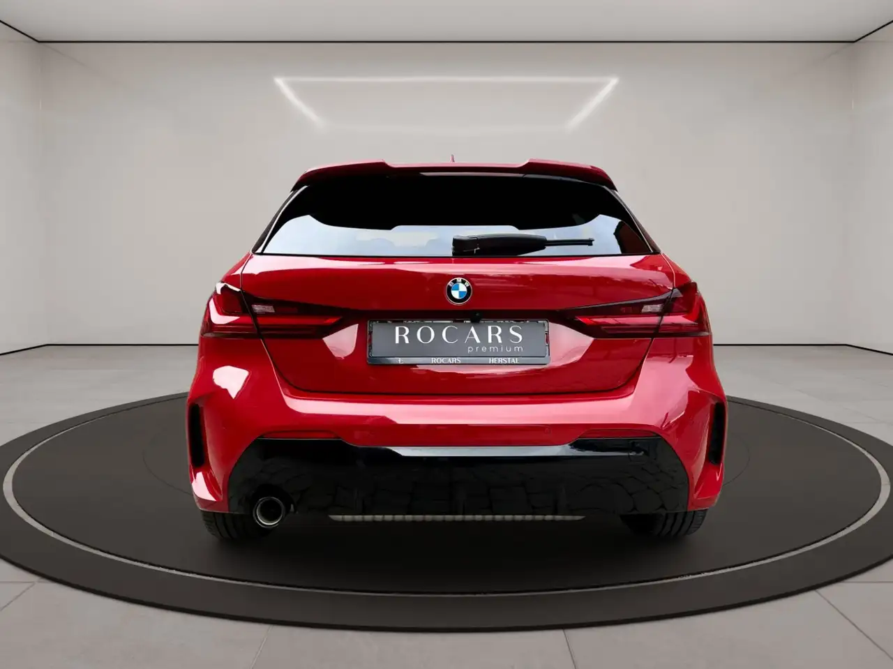 BMW 118 - 10