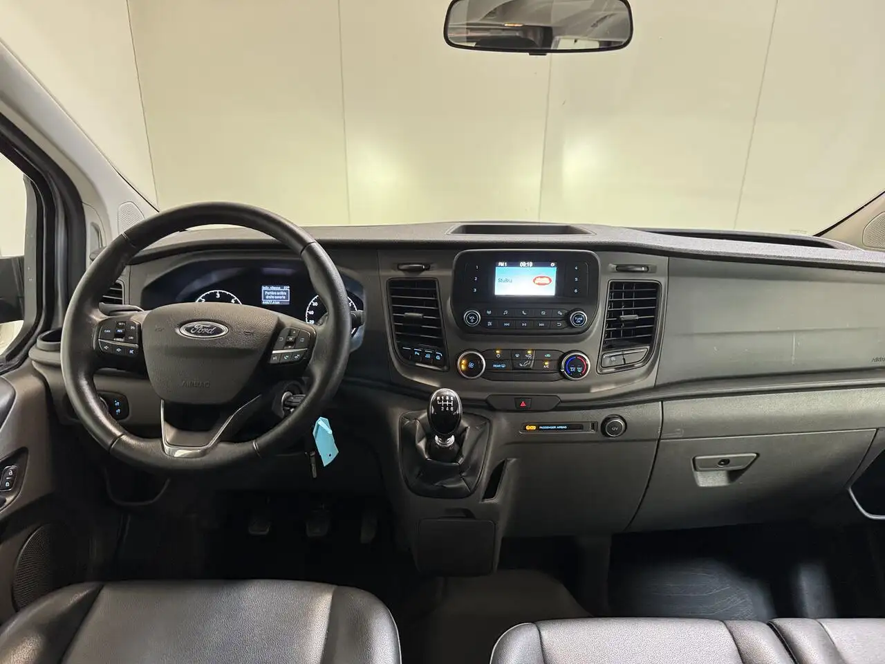 Ford Transit - 11
