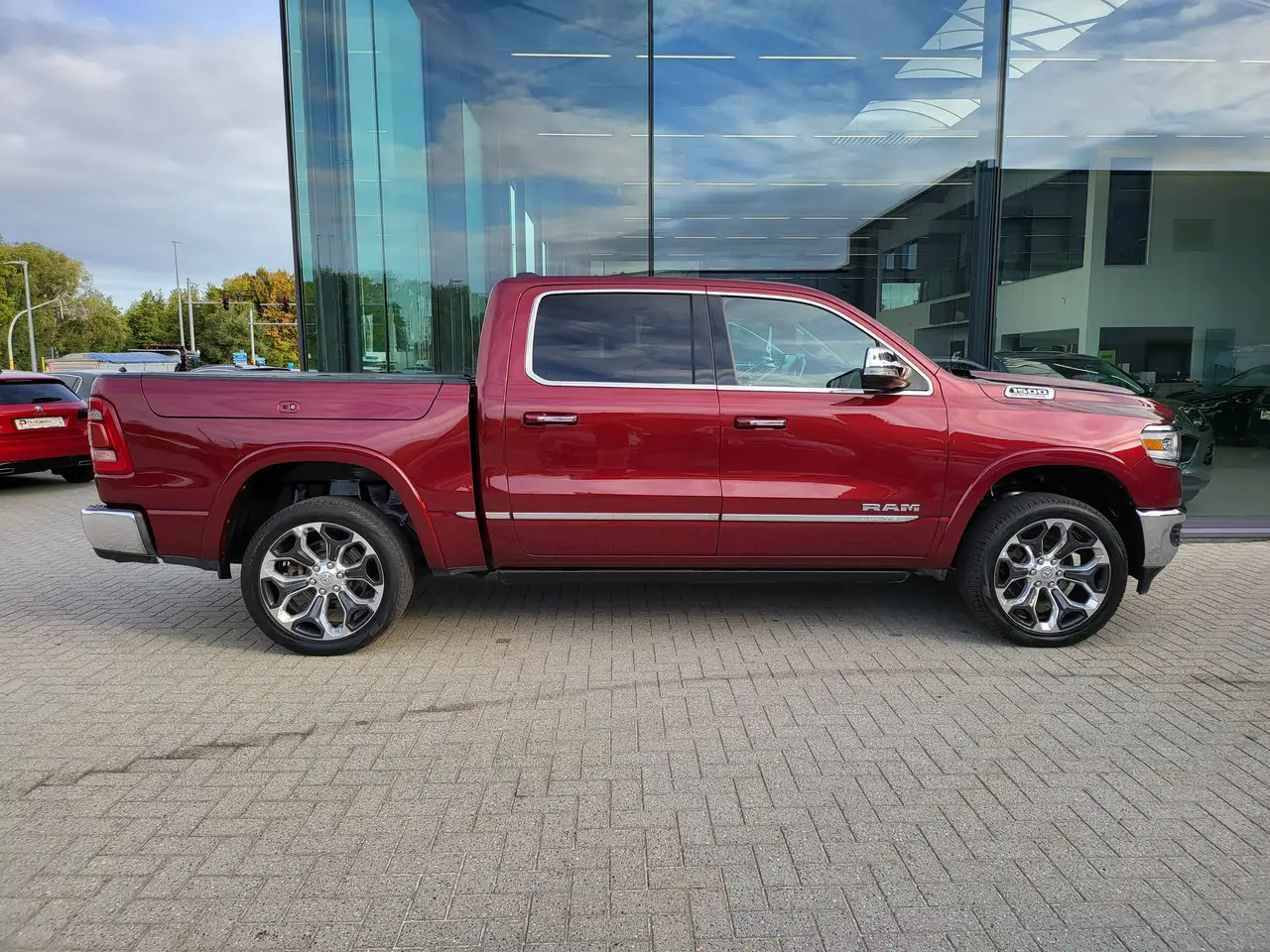 Dodge RAM - 7