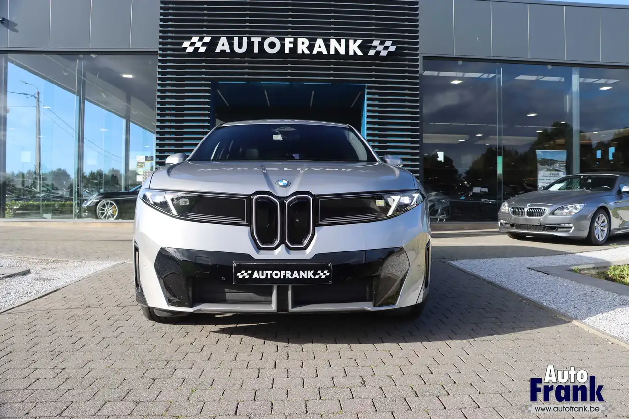 BMW iX3 - 2