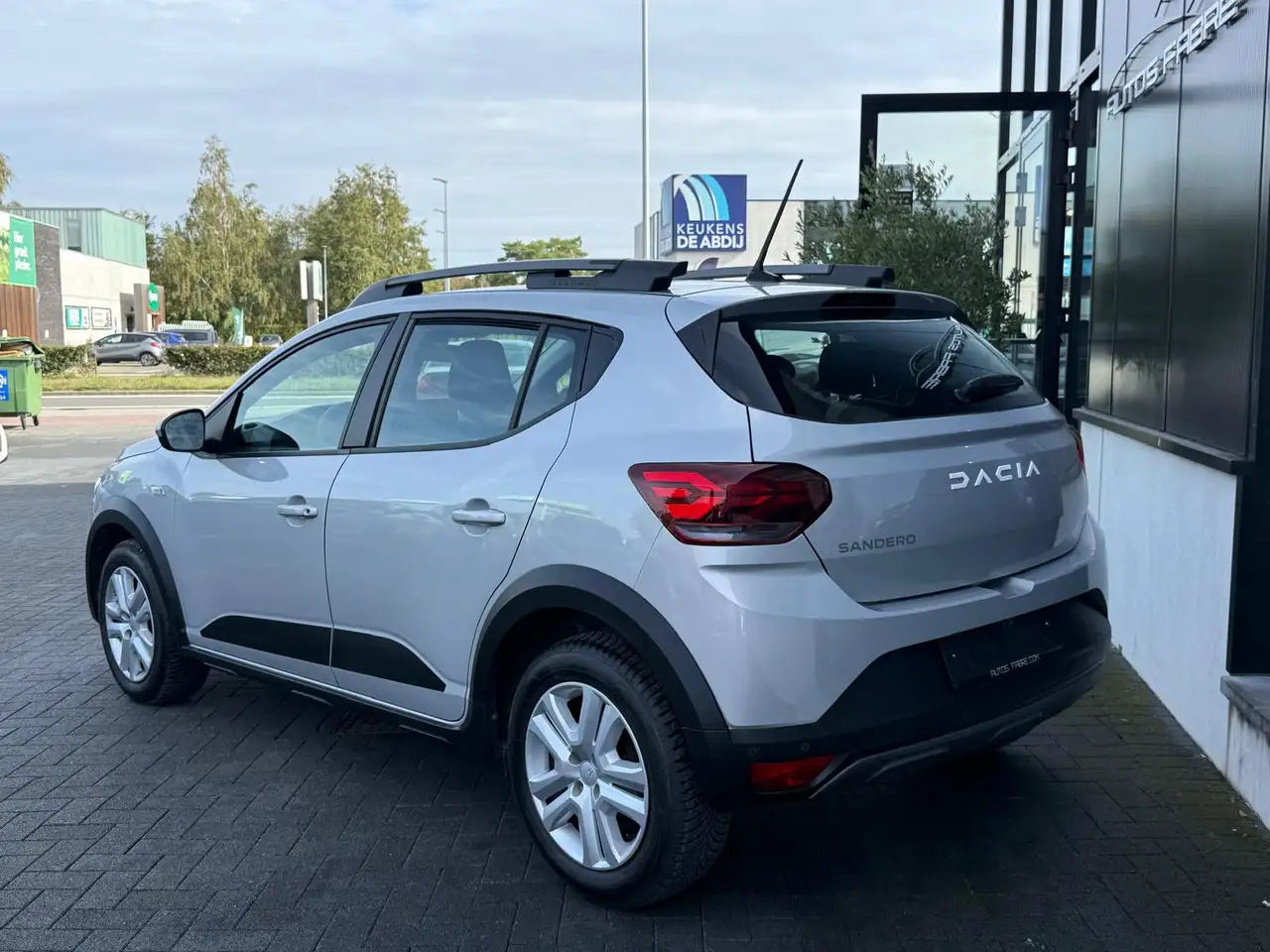 Dacia Sandero - 6