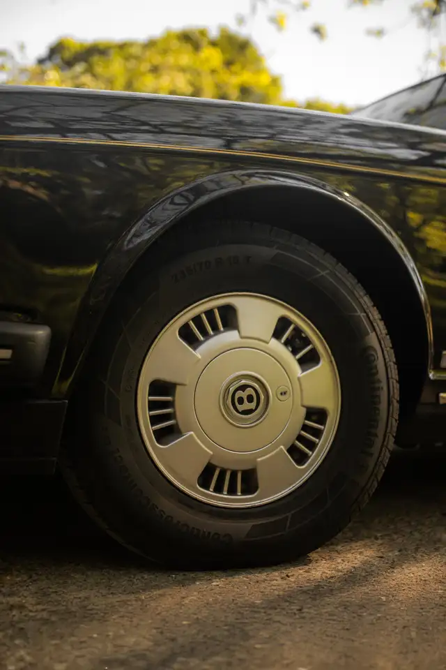 Bentley Brooklands - 6