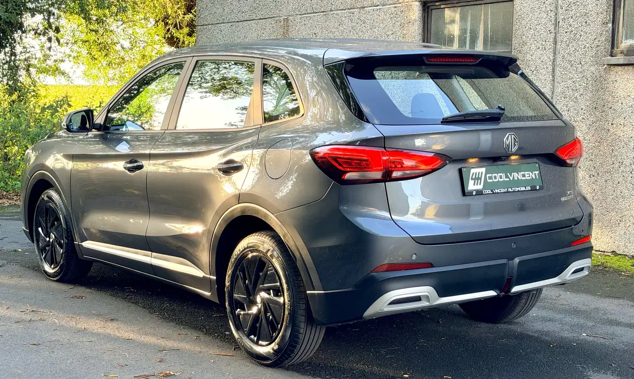 MG ZS - 5