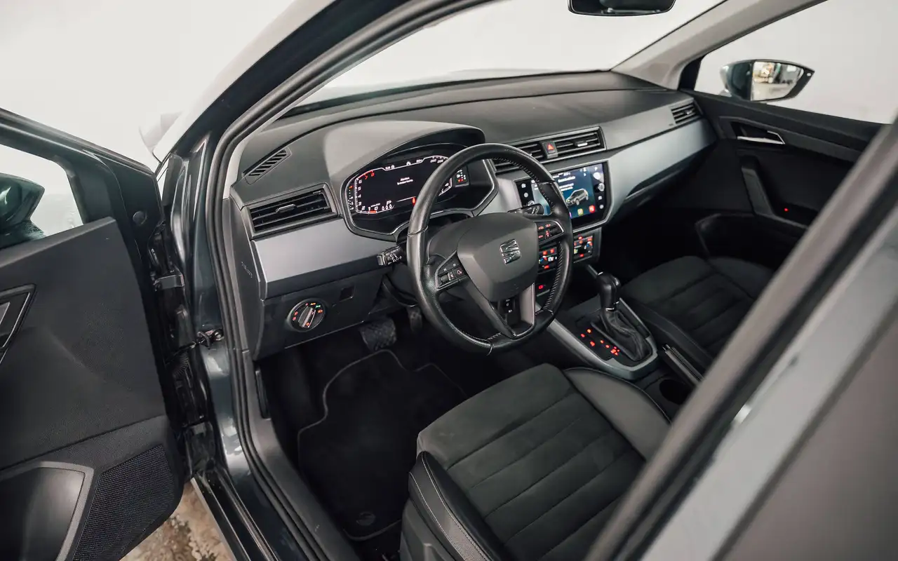 SEAT Arona - 11