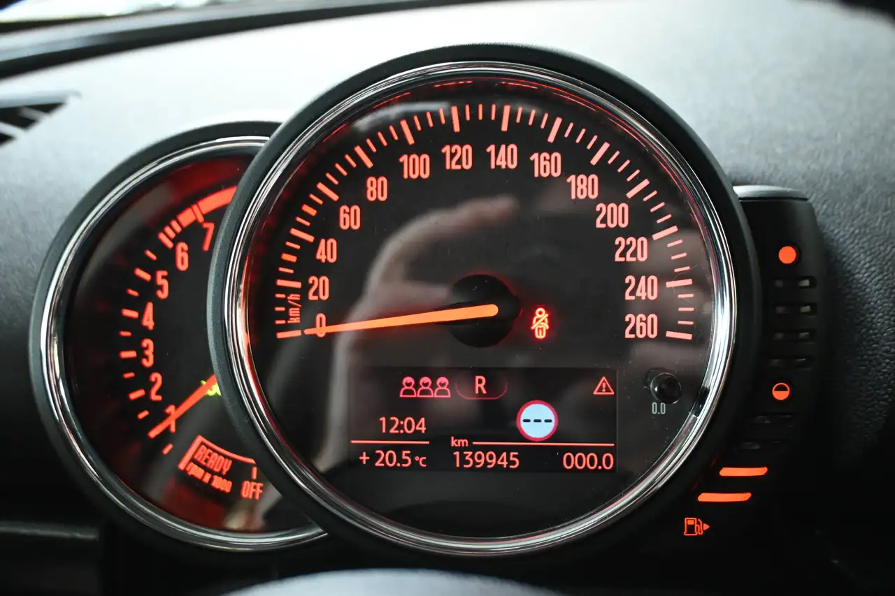 MINI Cooper Clubman - 12