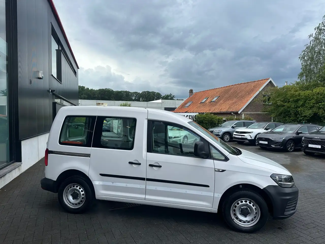 Volkswagen Caddy - 3