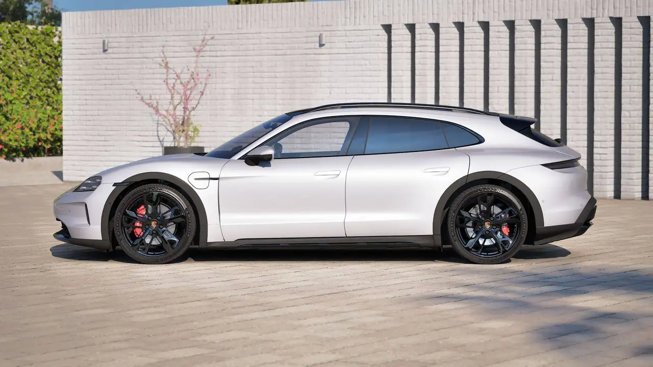 Porsche Taycan - 3