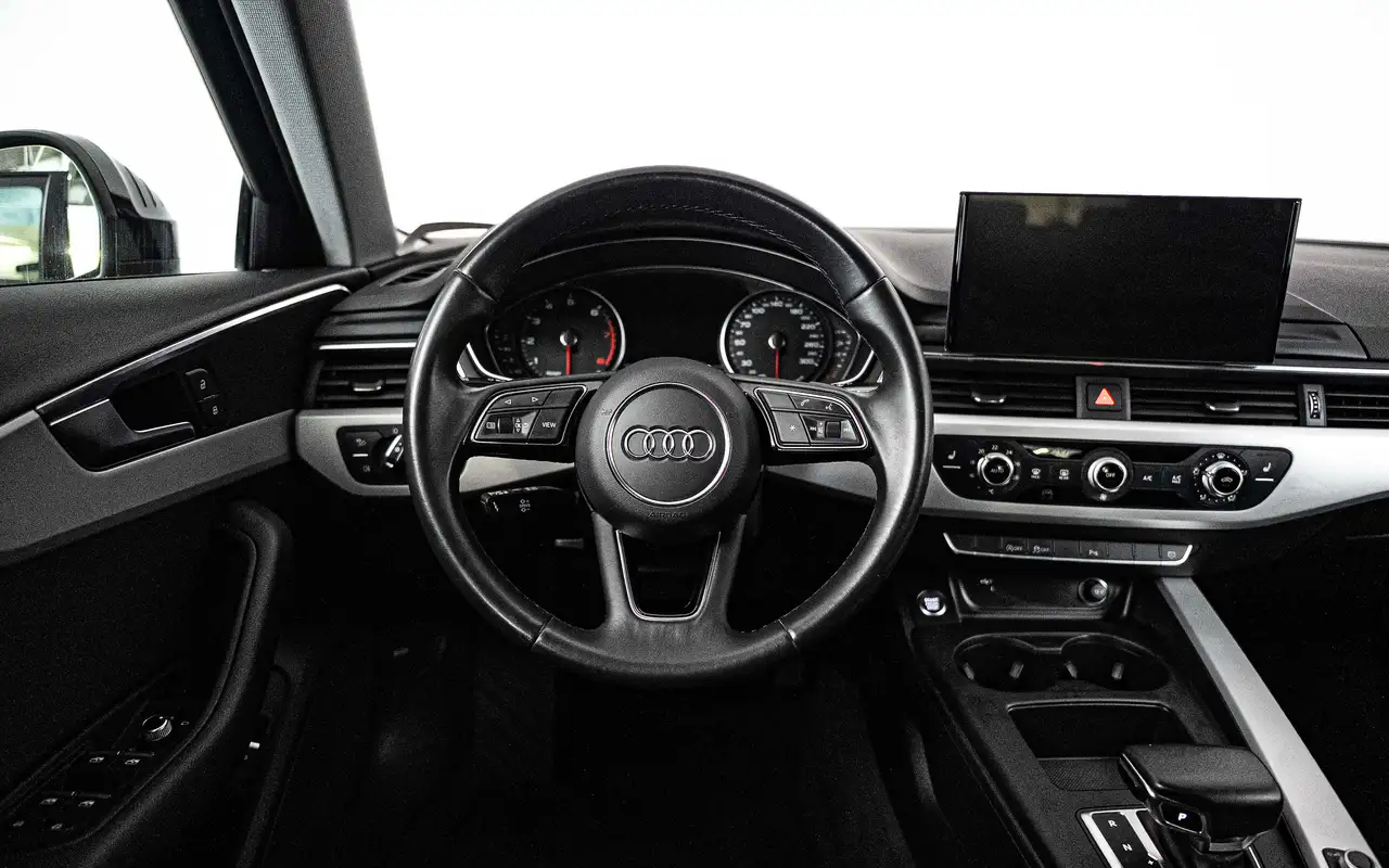 Audi A4 - 12