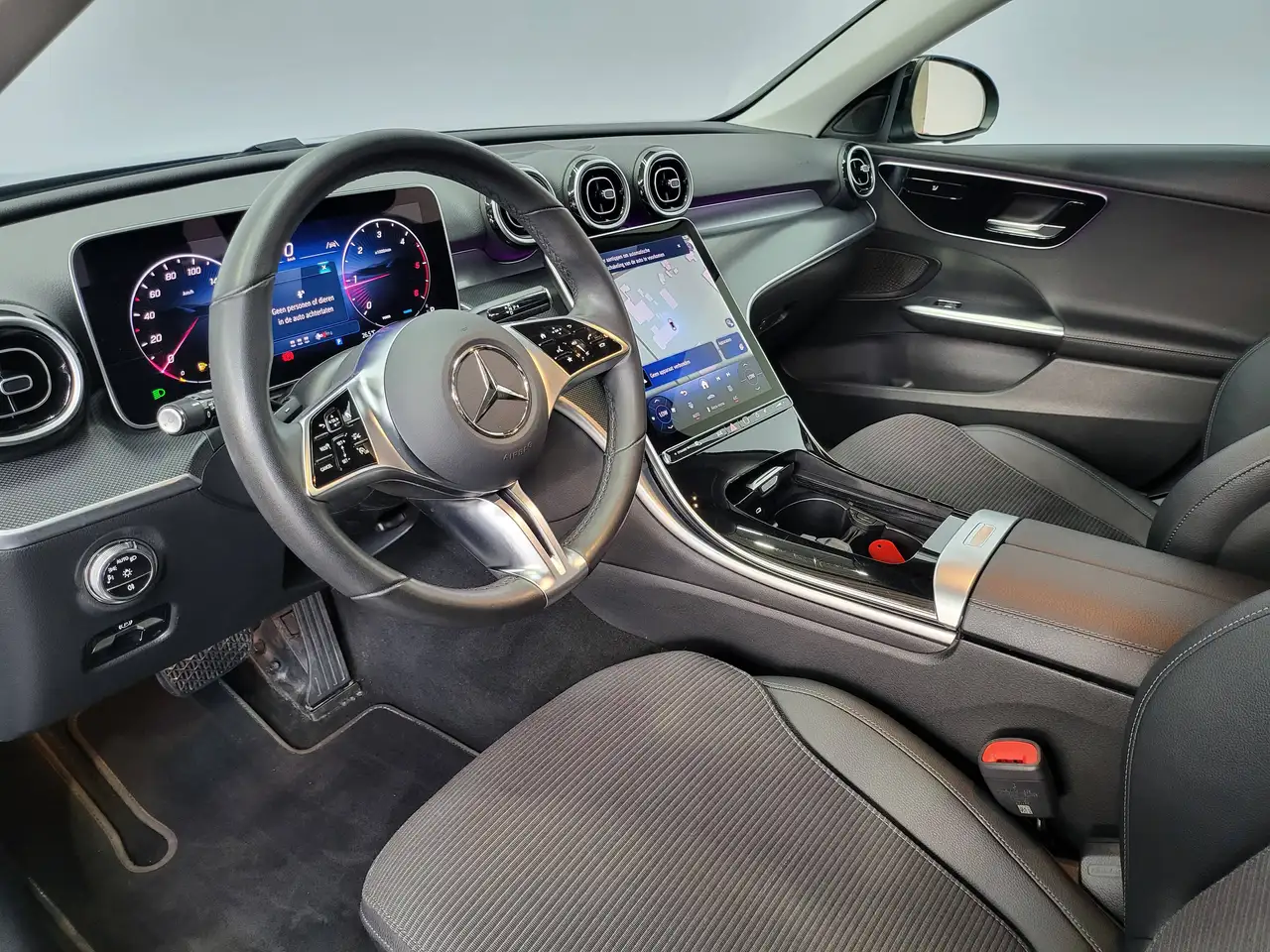 Mercedes-Benz C 200 - 11