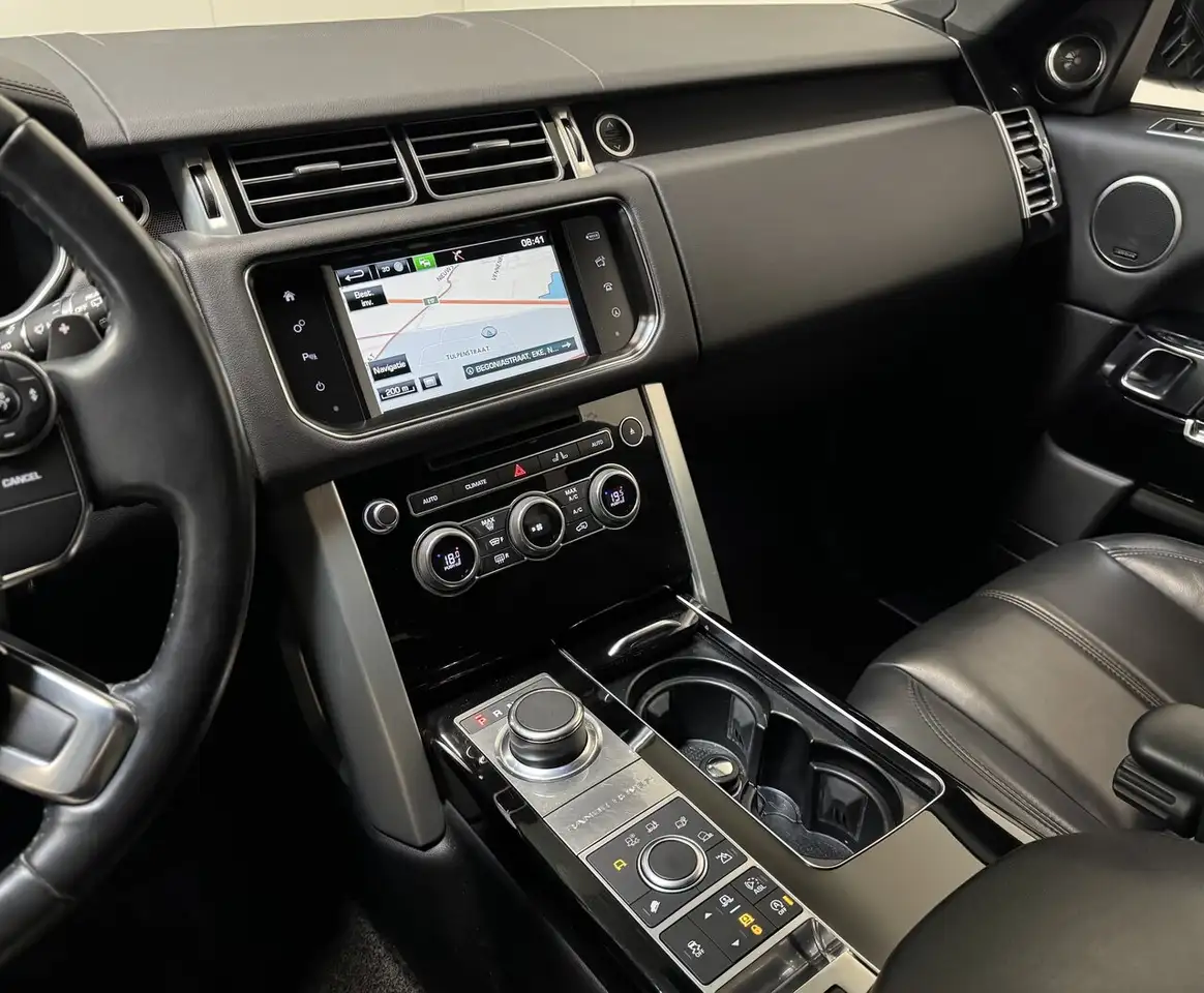Land Rover Range Rover - 12