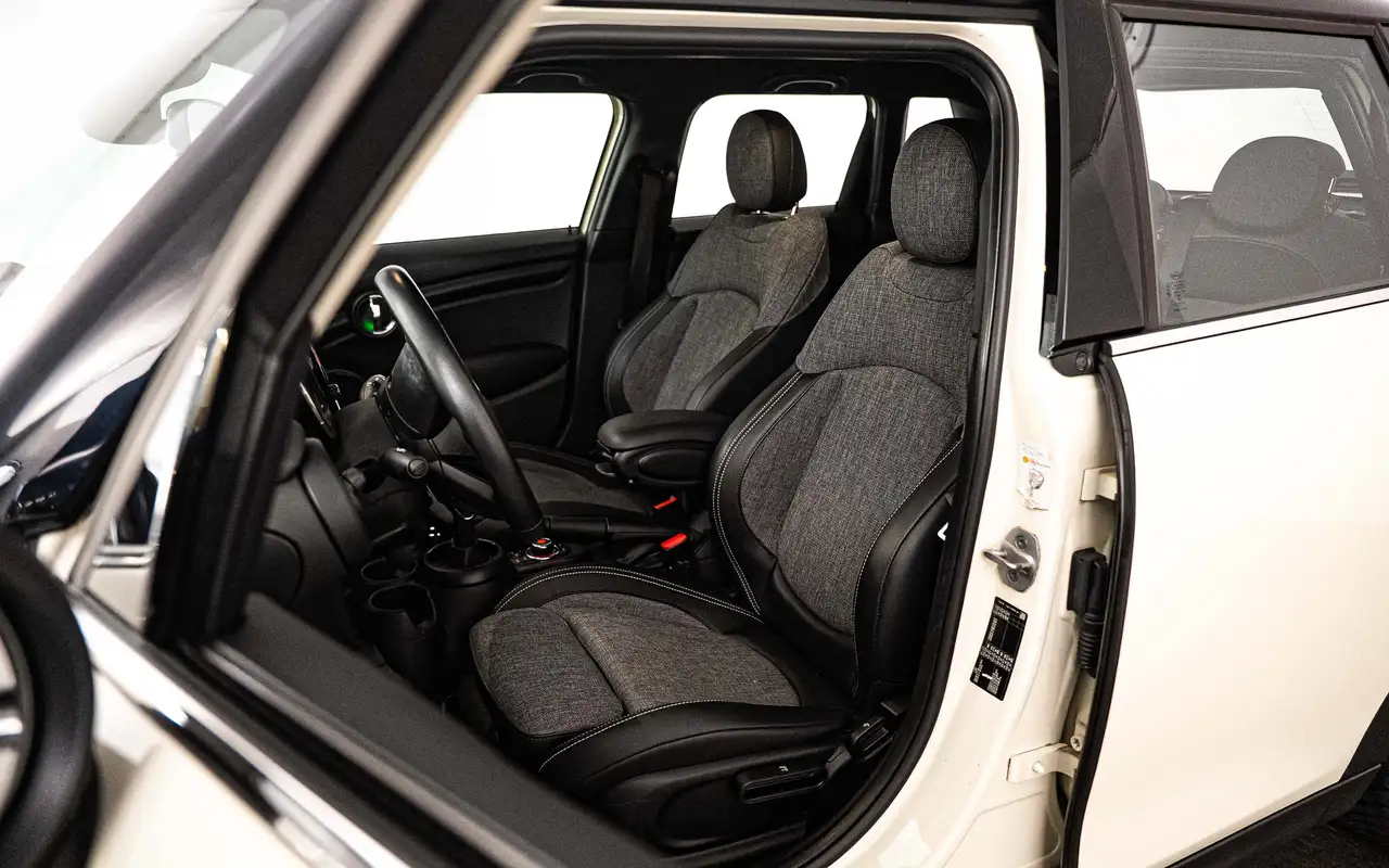 MINI Cooper - 8