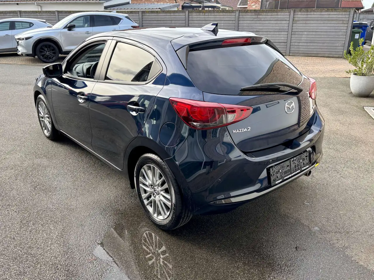Mazda 2 - 4