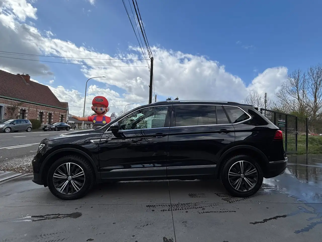 Volkswagen Tiguan Allspace - 8