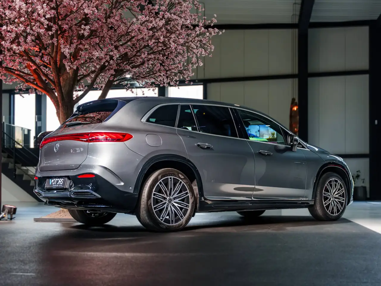Mercedes-Benz EQS SUV - 4