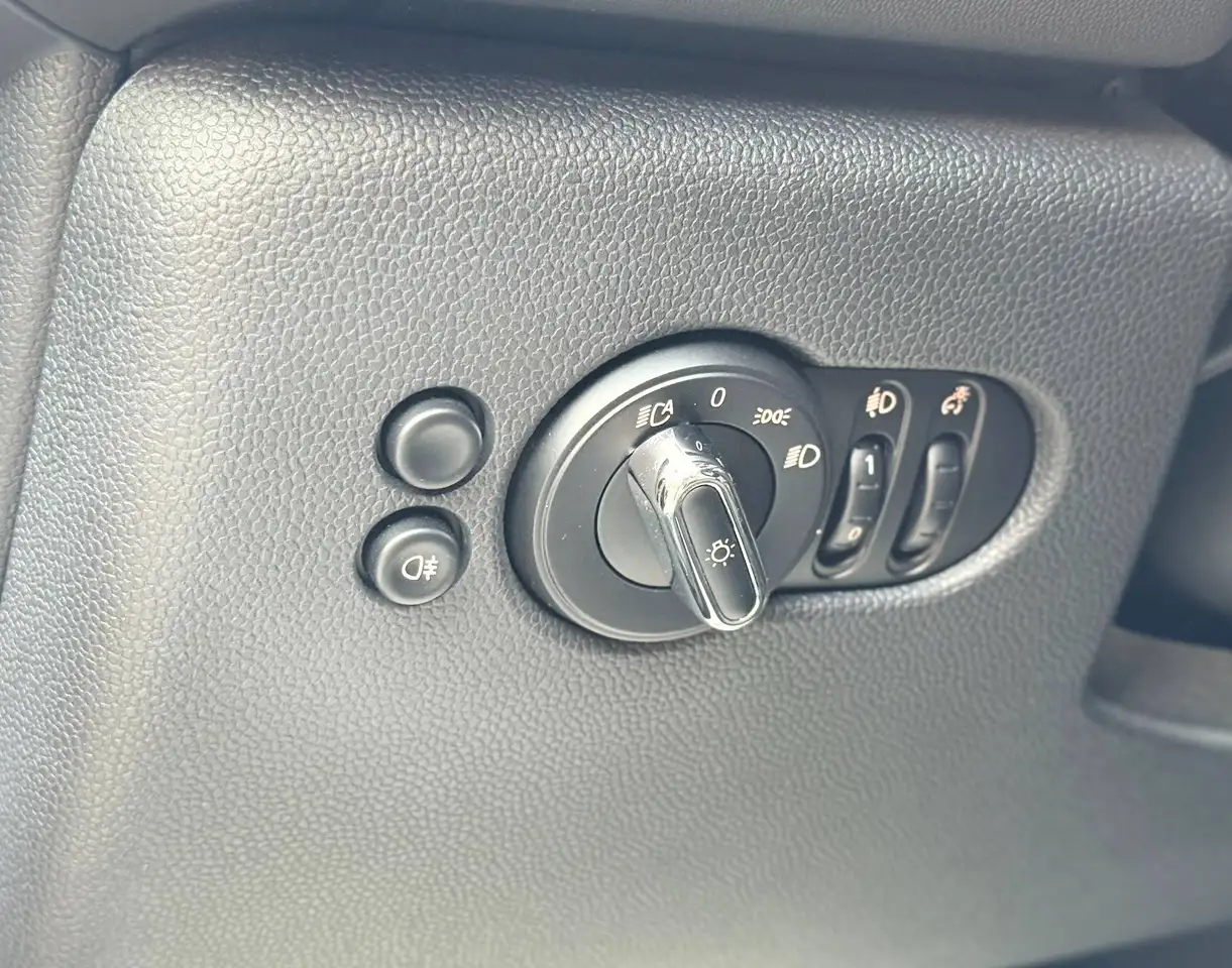 MINI Cooper - 12