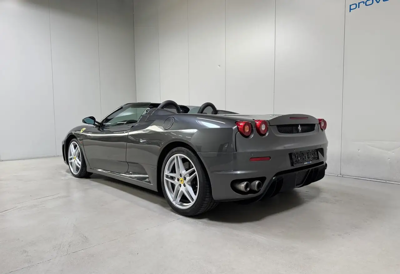 Ferrari F430 - 6