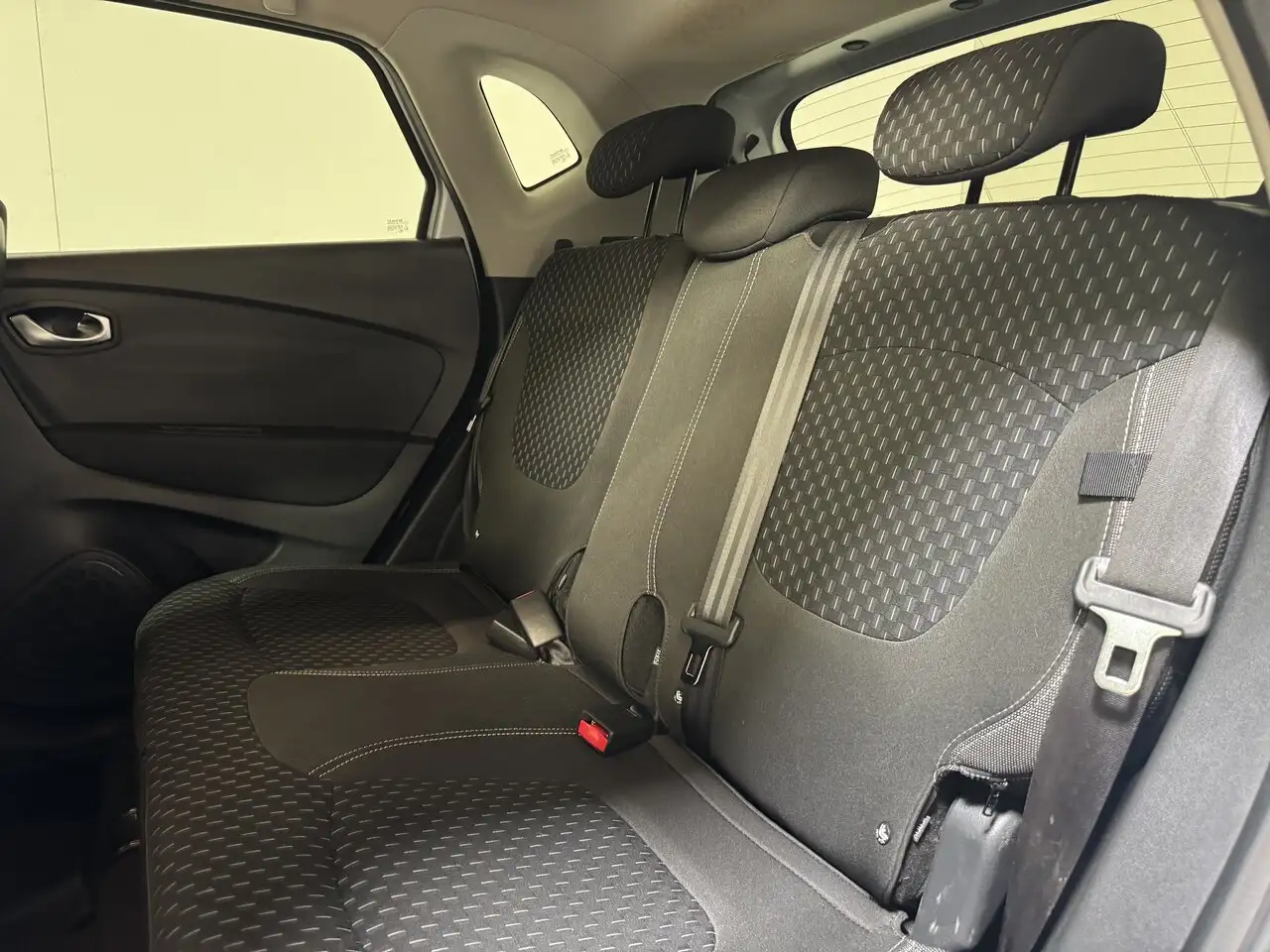 Renault Captur - 10