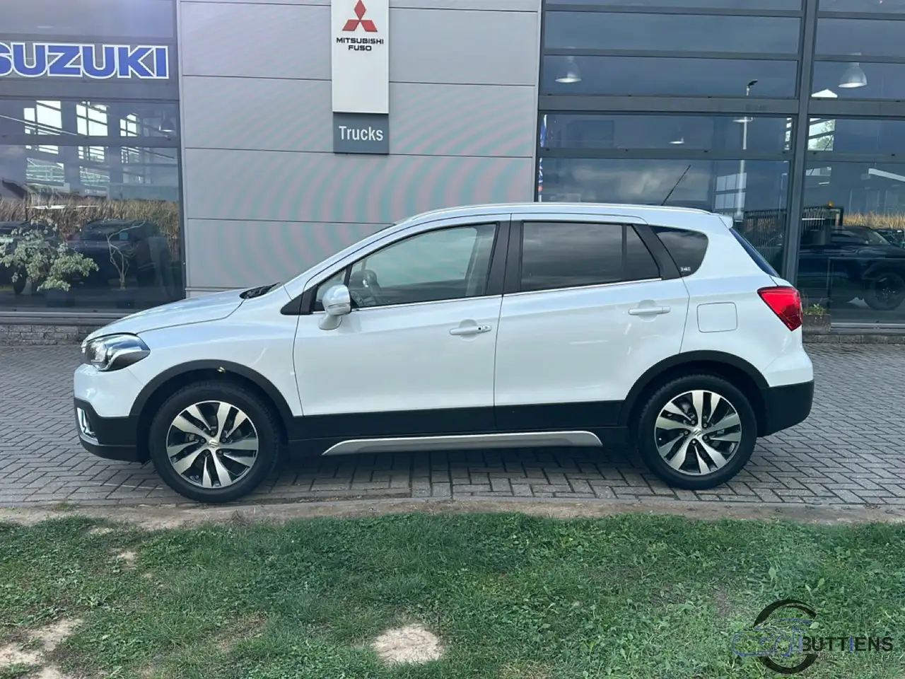 Suzuki SX4 S-Cross - 2