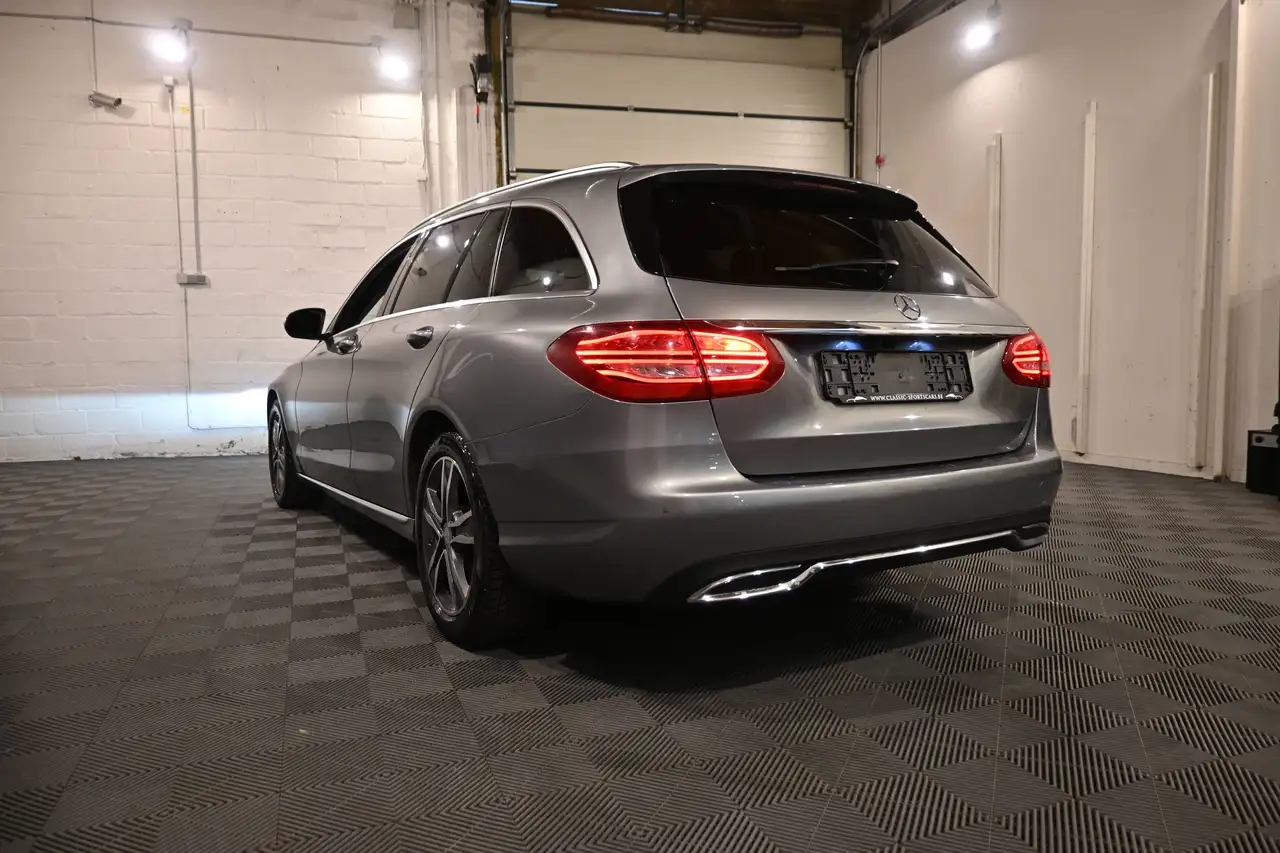 Mercedes-Benz C 180 - 6