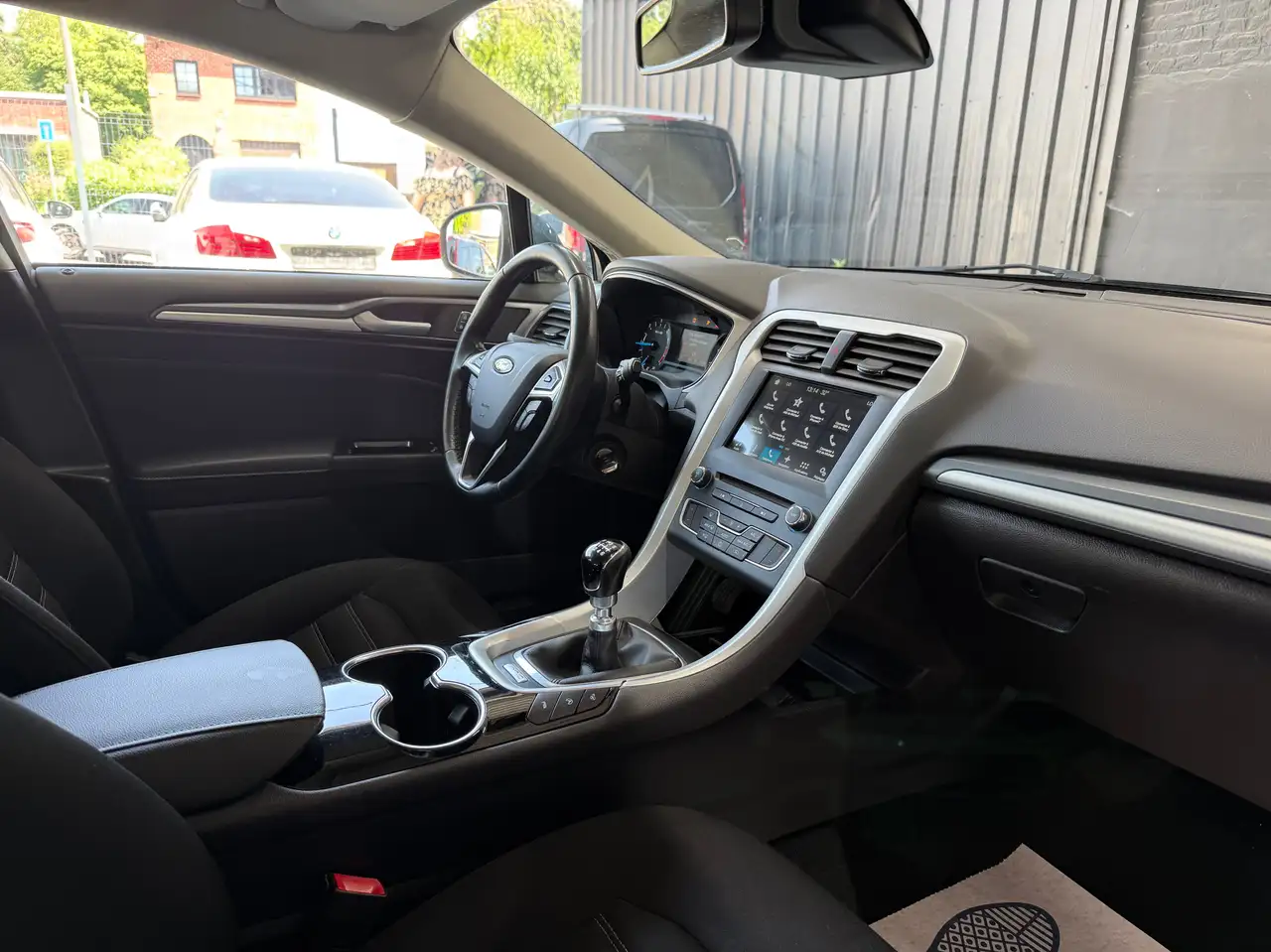 Ford Mondeo - 12