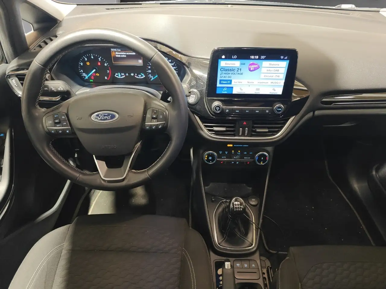 Ford Fiesta - 8