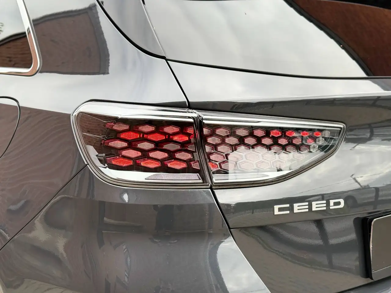 Kia Ceed / cee'd - 11