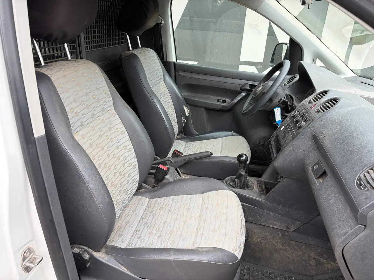 Volkswagen Caddy - 9