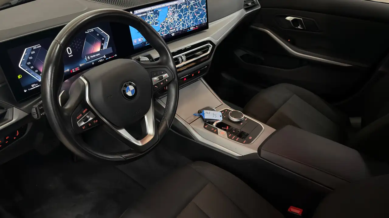 BMW 318 - 8