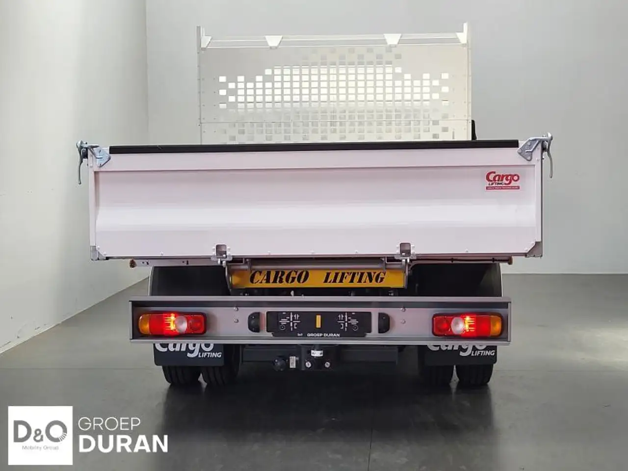 Mitsubishi Canter - 4