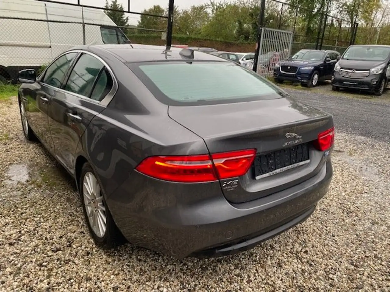 Jaguar XE - 5