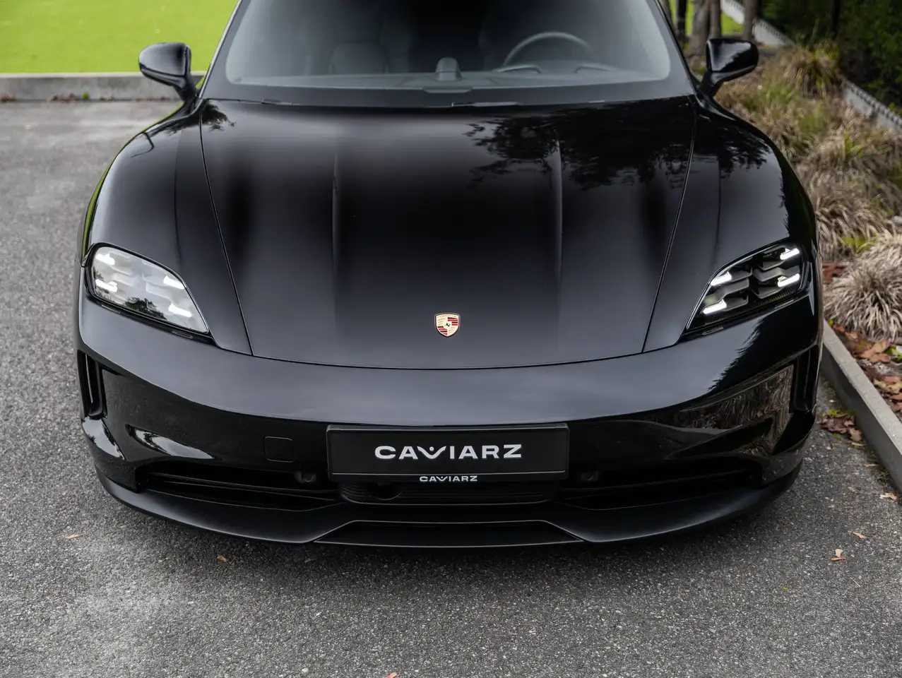 Porsche Taycan - 12