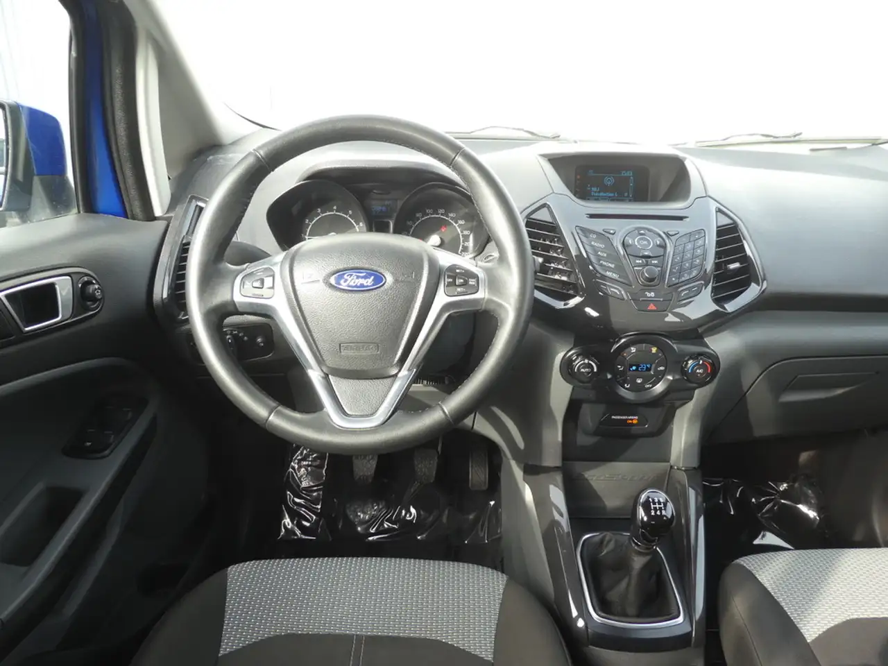 Ford EcoSport - 7