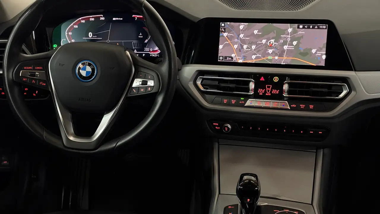 BMW 320 - 11