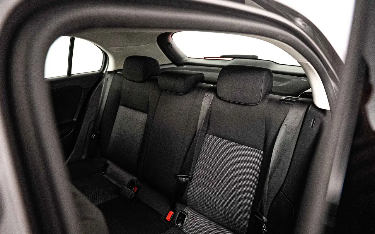 Mercedes-Benz A 180 - 7