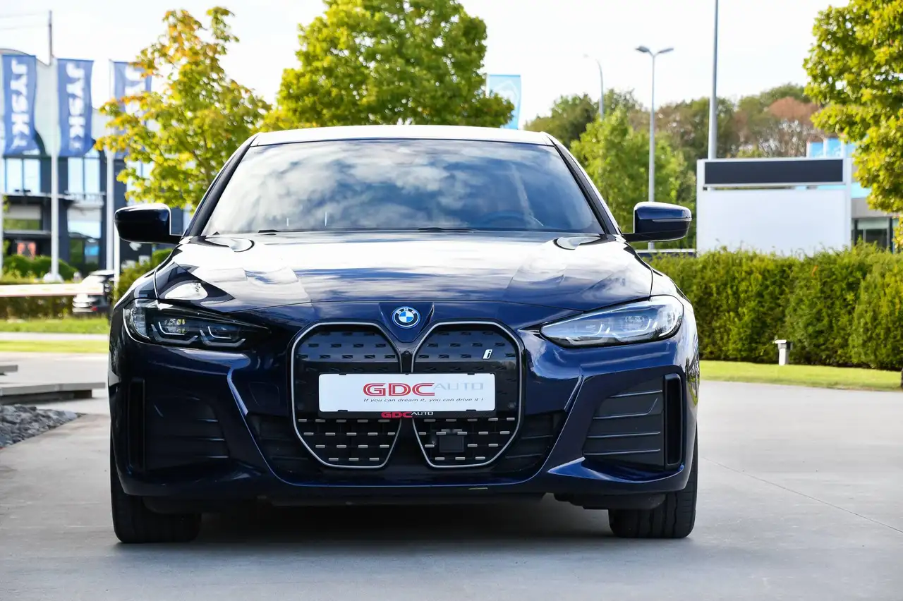BMW i4 - 3