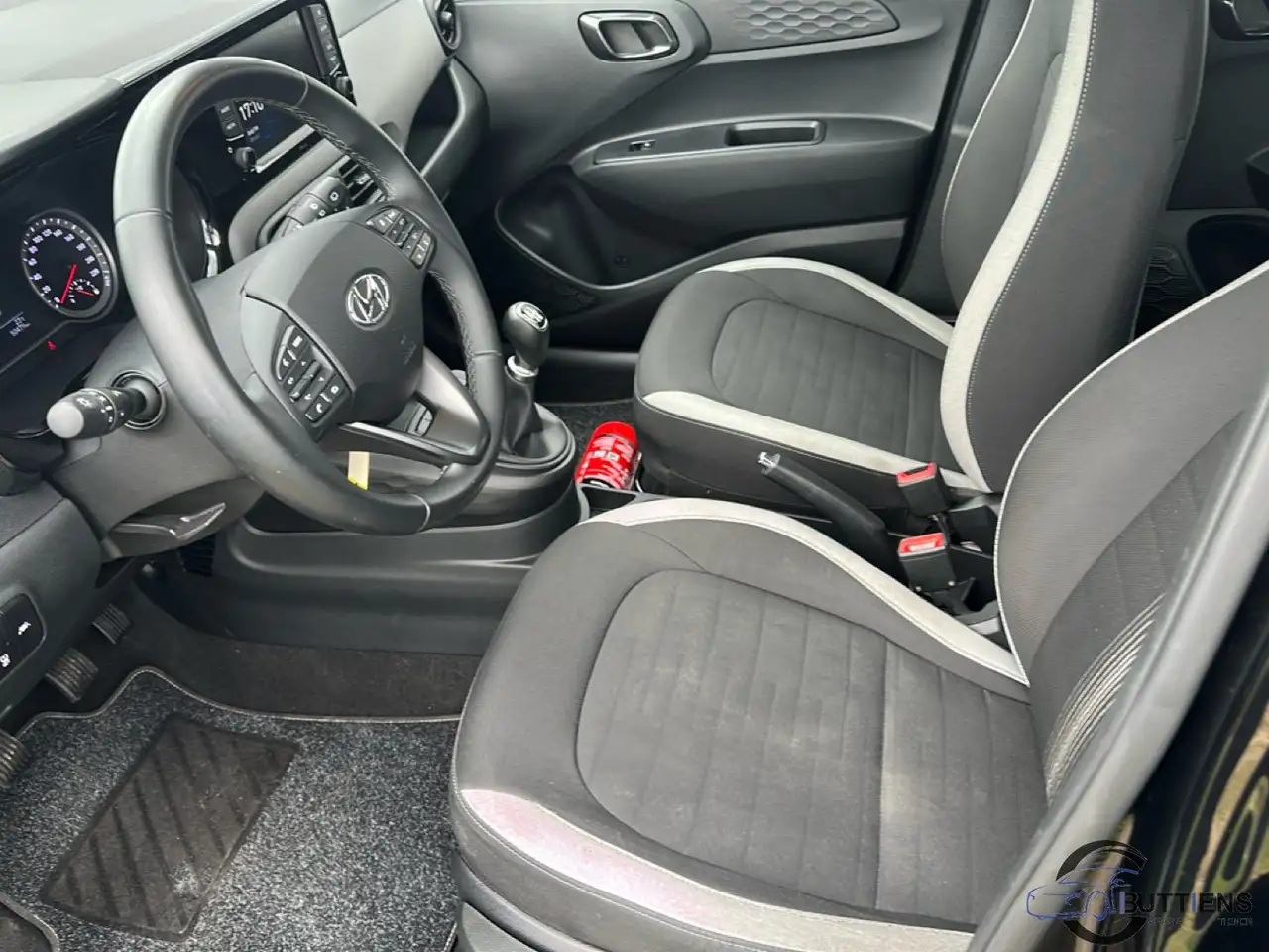 Hyundai i10 - 12