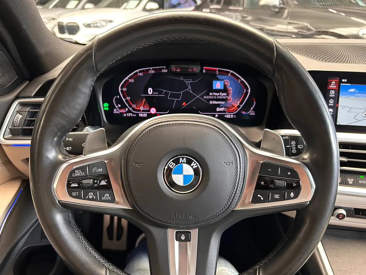 BMW 330 - 9