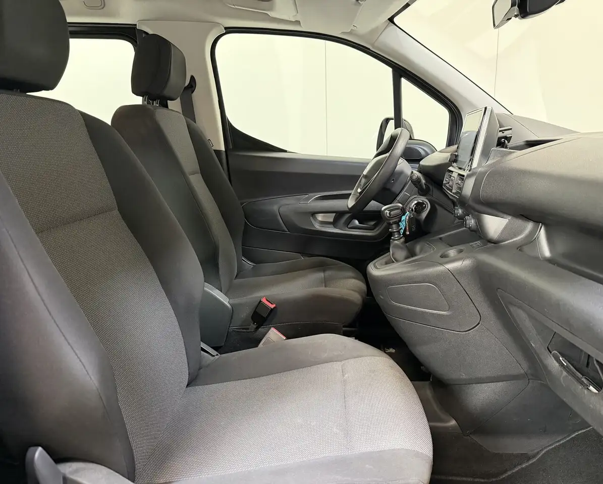 Peugeot Rifter - 2