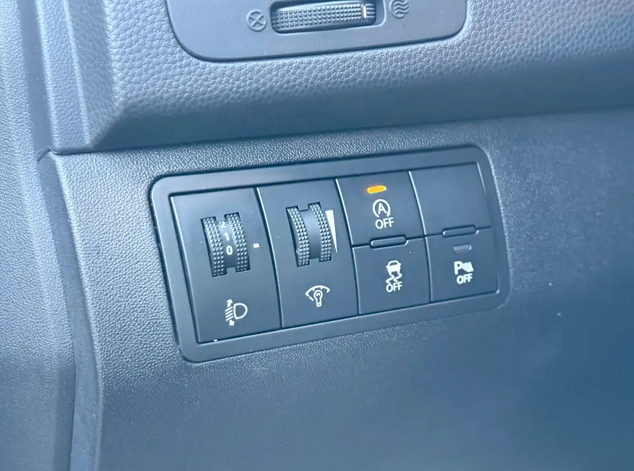 Kia Venga - 11