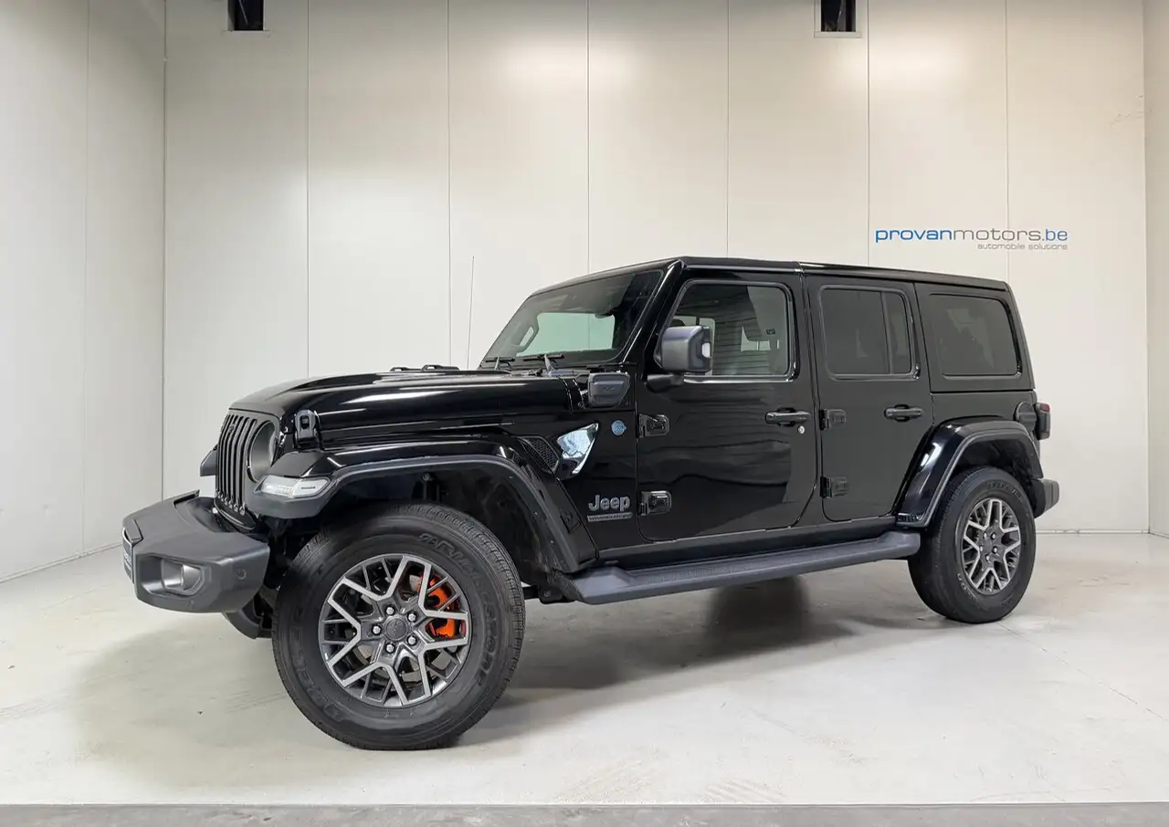 Jeep Wrangler - 4