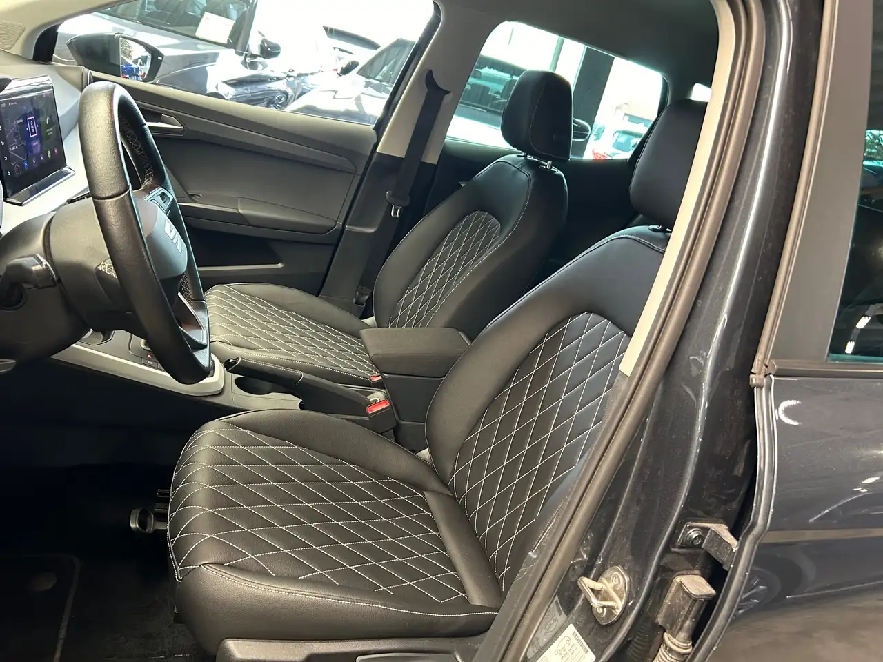SEAT Arona - 7