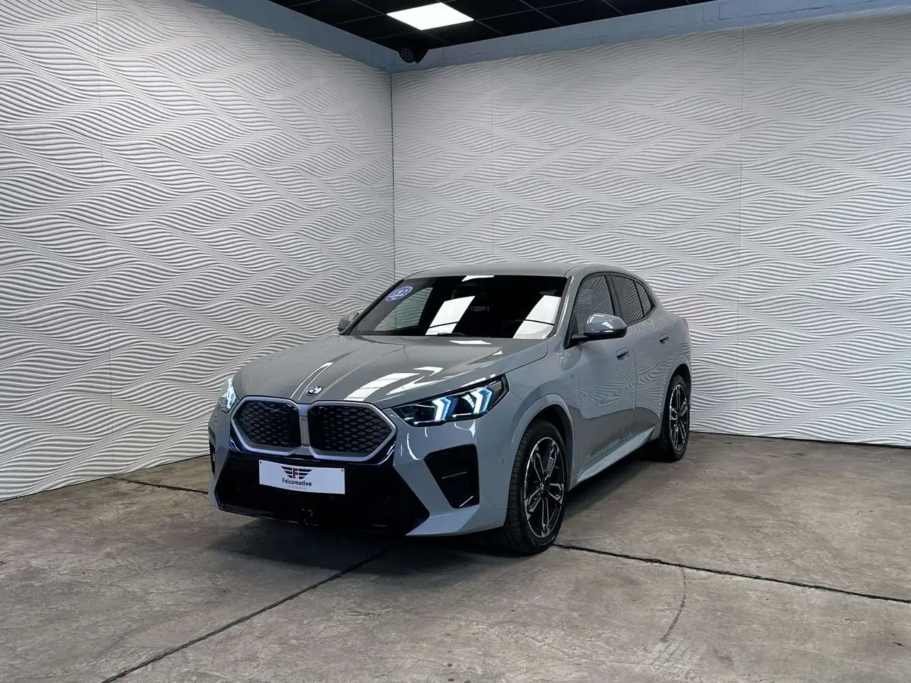 BMW iX2 - 3