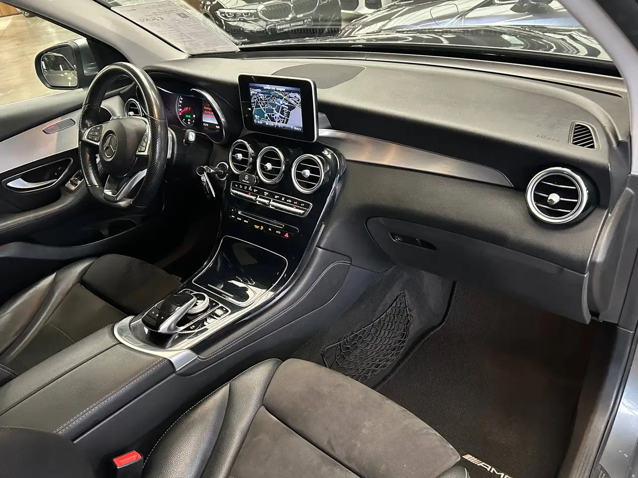 Mercedes-Benz GLC 350 - 8
