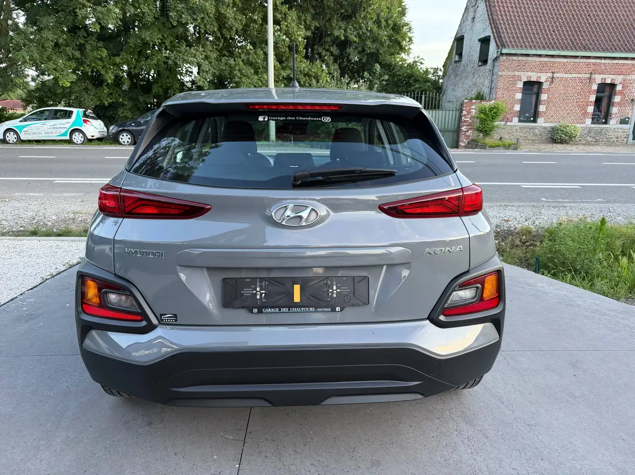 Hyundai KONA - 4