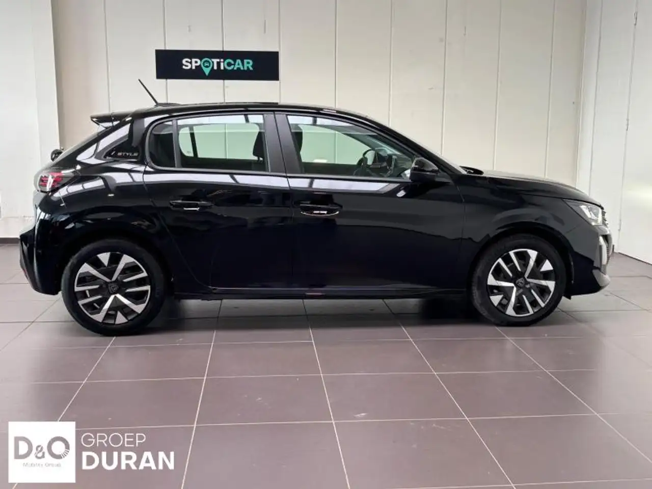 Peugeot 208 - 7