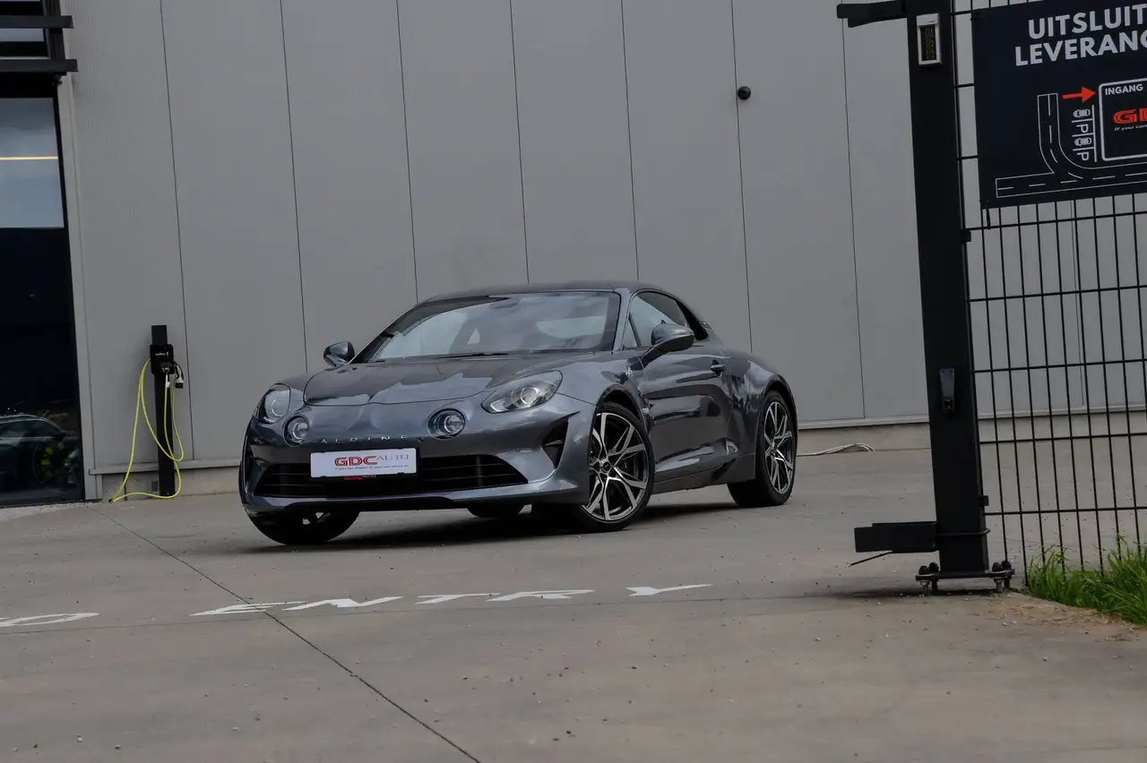 Alpine A110 - 4