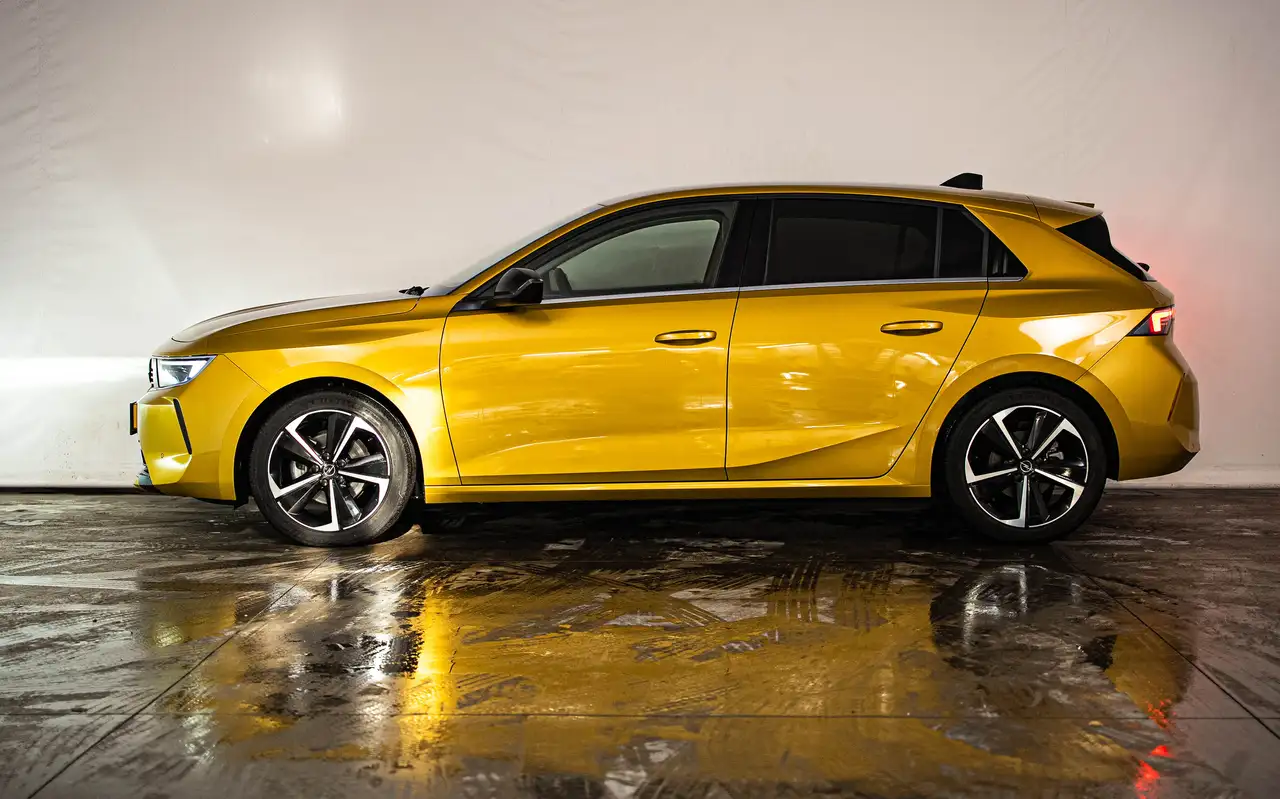 Opel Astra - 2