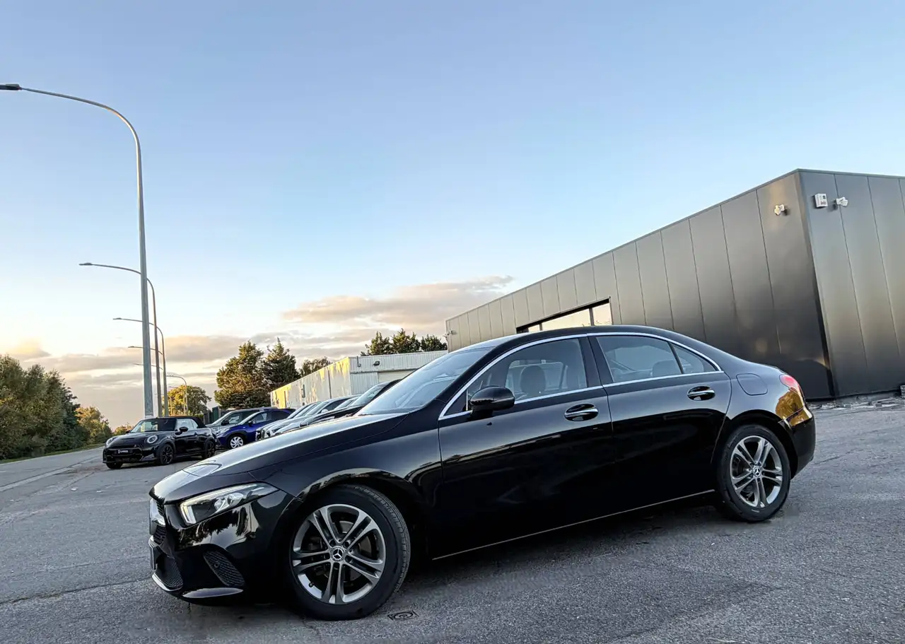 Mercedes-Benz A 180 - 4